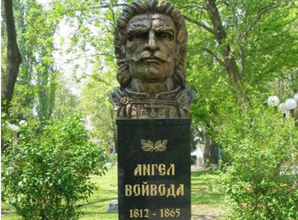 angel biust